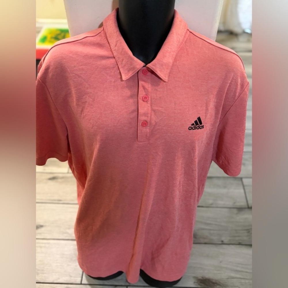 Men’s used Adidas peach size XL golf polo shirt Pre own items are as is